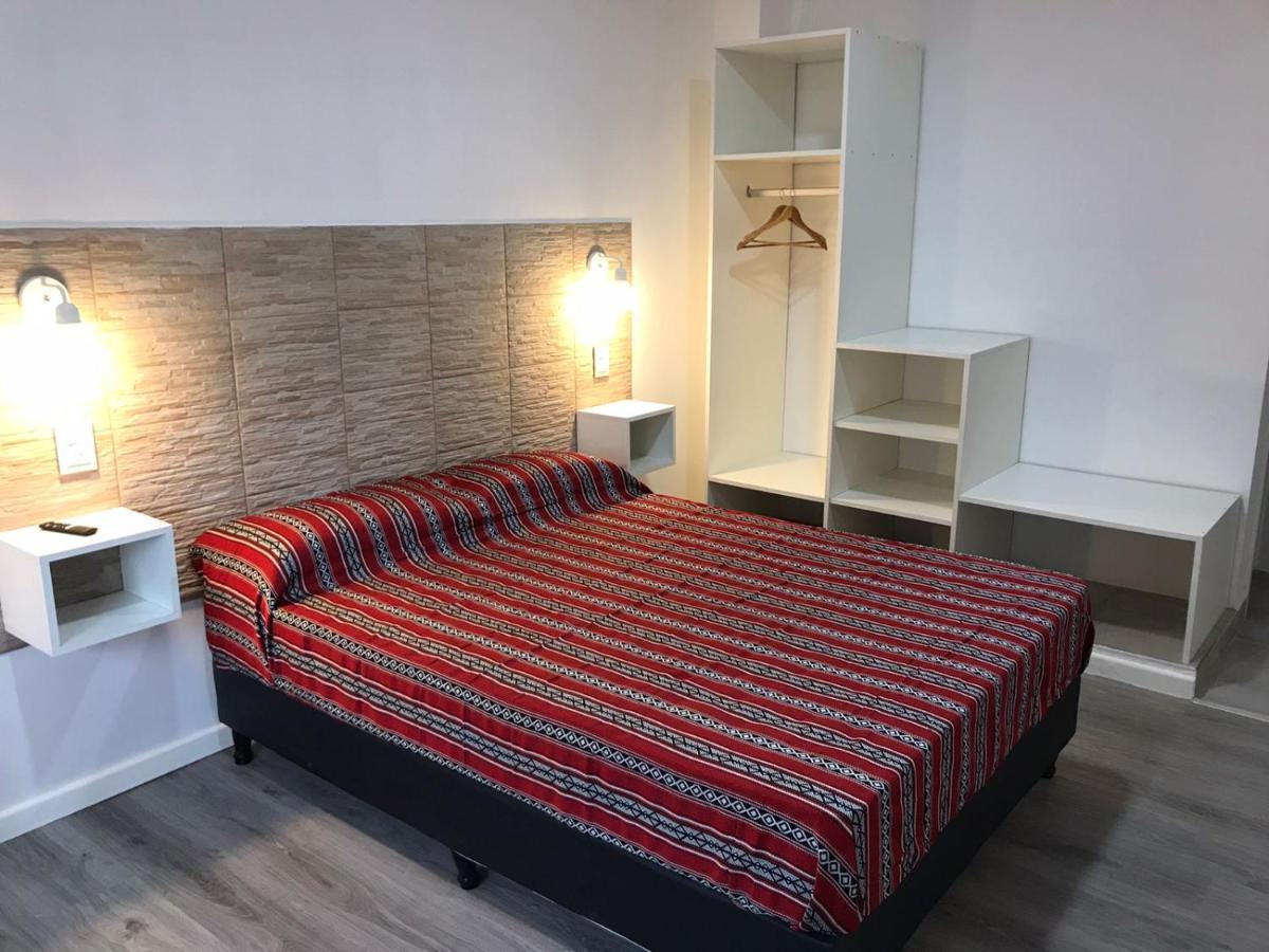 Guest House سالتا المظهر الخارجي الصورة