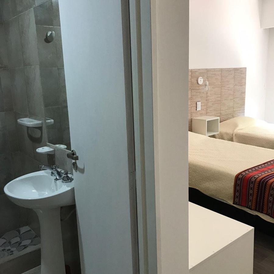Guest House سالتا المظهر الخارجي الصورة