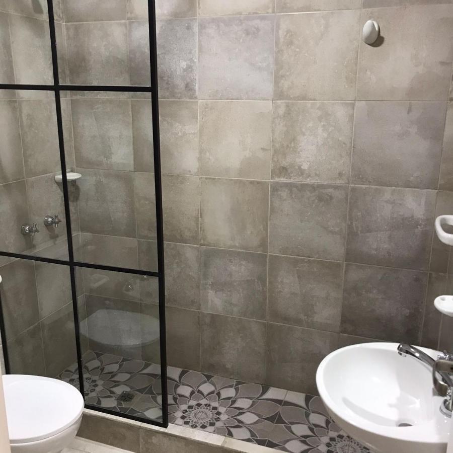 Guest House سالتا المظهر الخارجي الصورة
