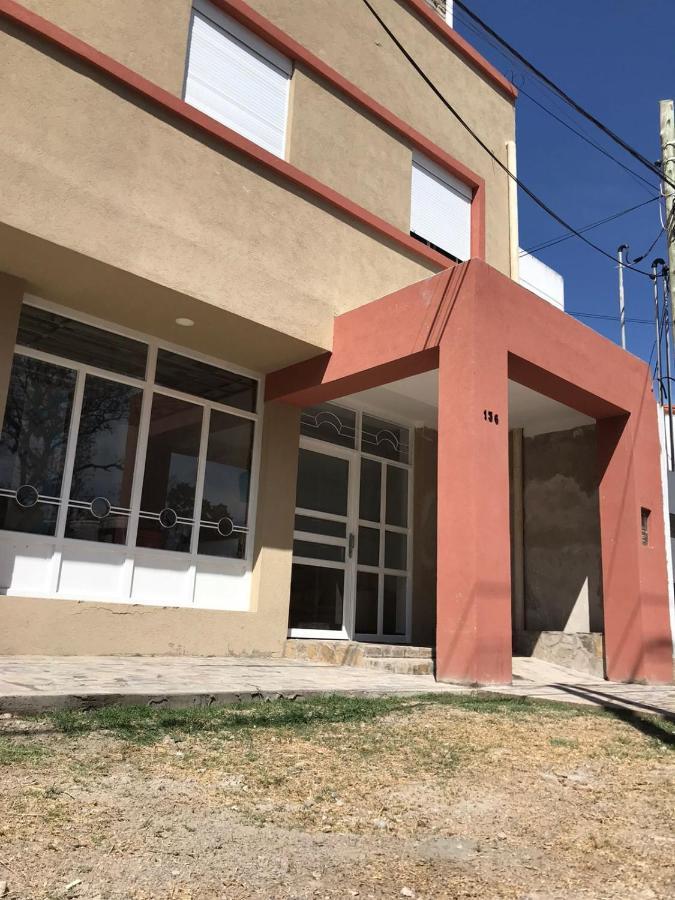 Guest House سالتا المظهر الخارجي الصورة