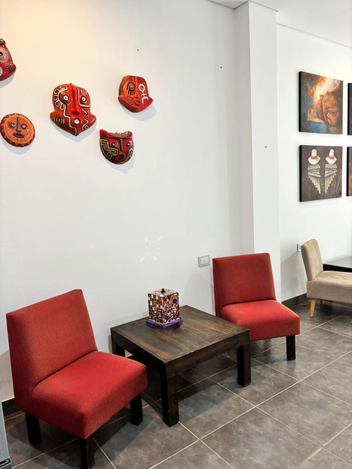 Guest House سالتا المظهر الخارجي الصورة