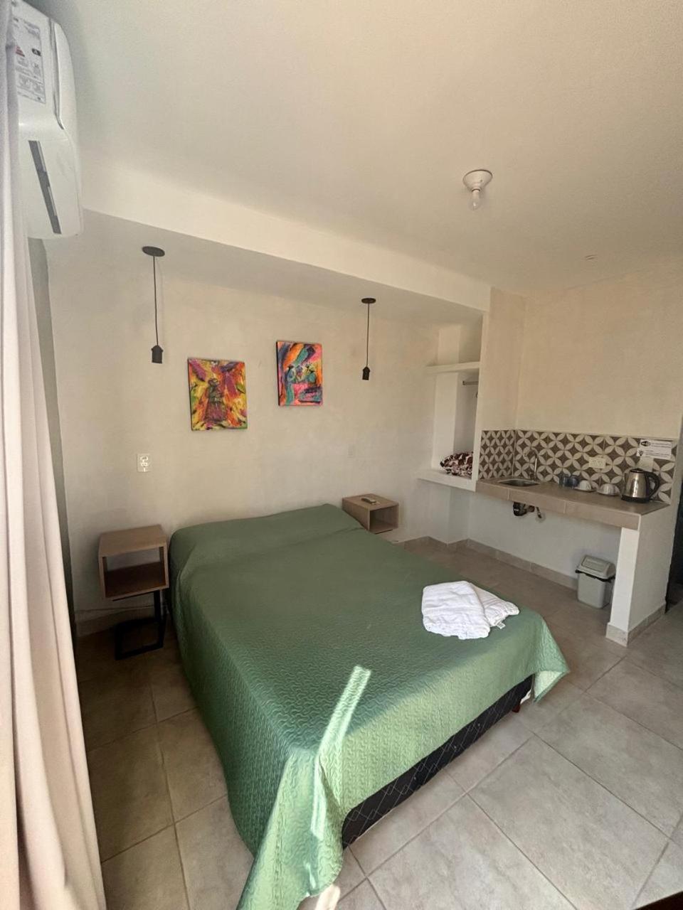 Guest House سالتا المظهر الخارجي الصورة