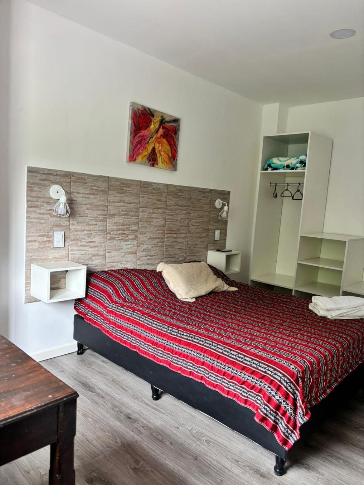 Guest House سالتا المظهر الخارجي الصورة